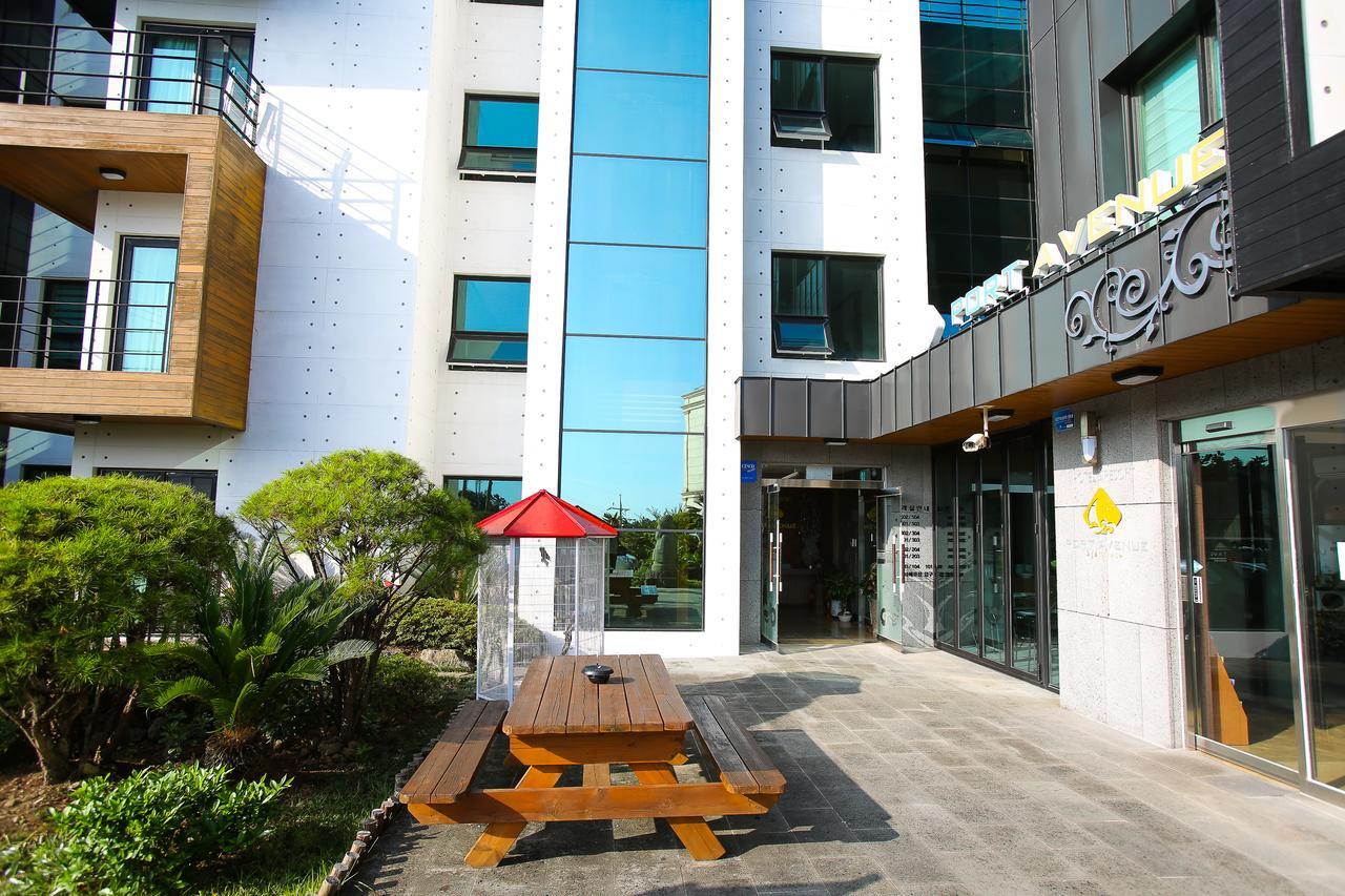 Хостел Seogwipo Port Avenue Екстер'єр фото