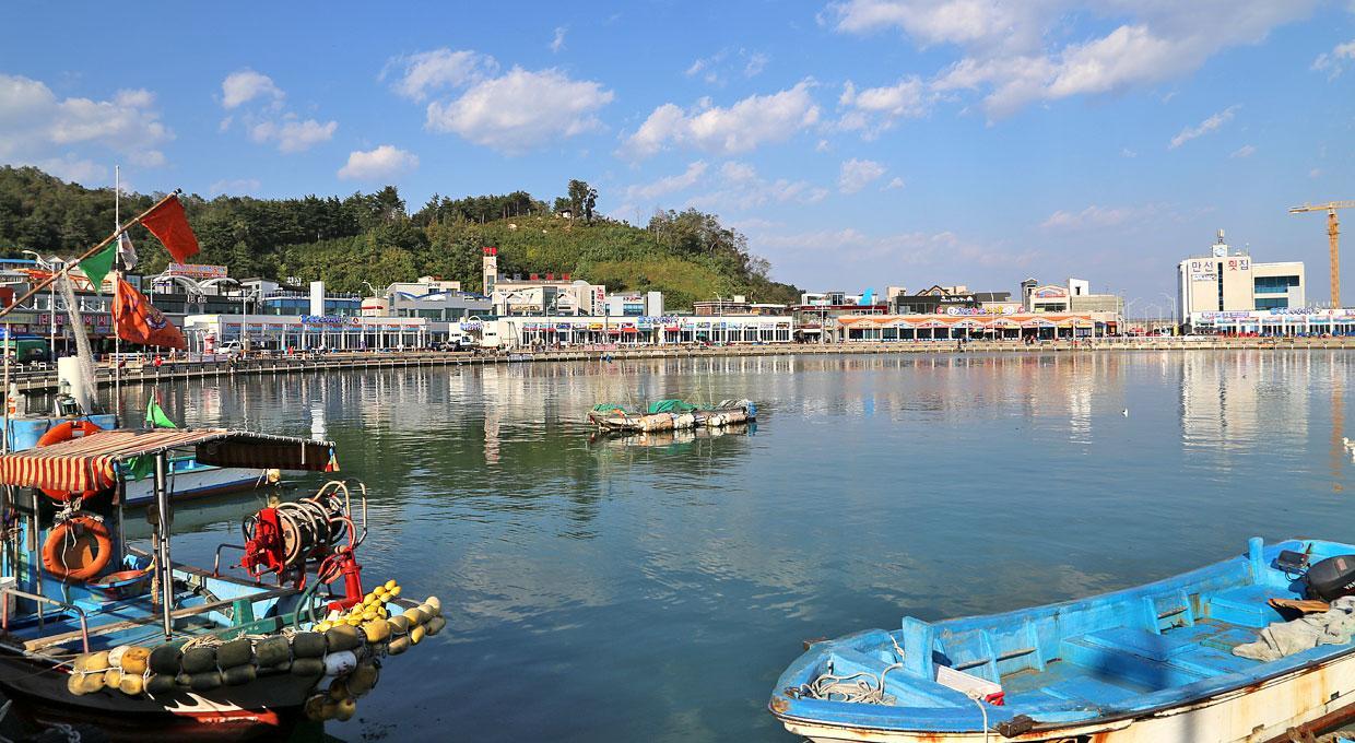 Хостел Seogwipo Port Avenue Екстер'єр фото